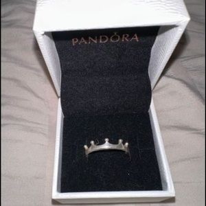 Pandora crown silver ring
